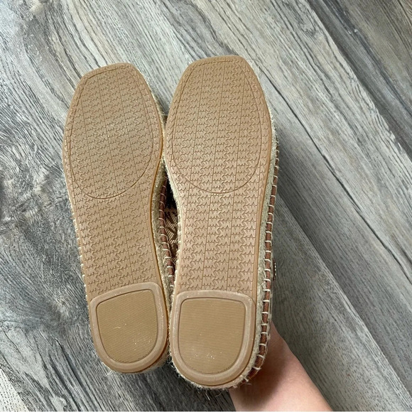 MICHAEL Michael Kors  Espadrille - Picture 6 of 6